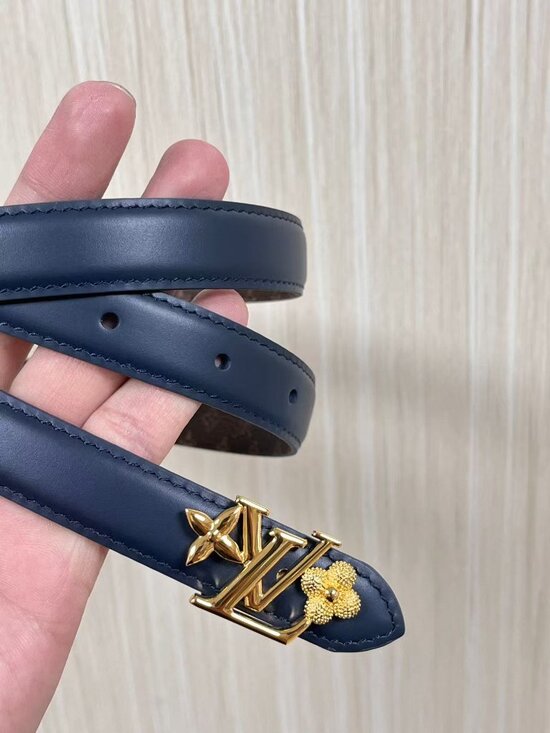 Louis Vuitton LV Iconic Flowergram Reversible Belt Monogram & Navy Leather main image 4